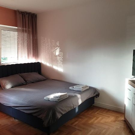 Tito Lägenhet Belgrad Exteriör bild
