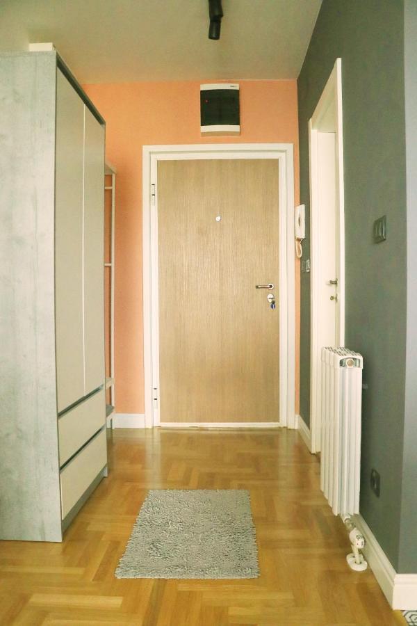 Tito Lägenhet Belgrad Exteriör bild